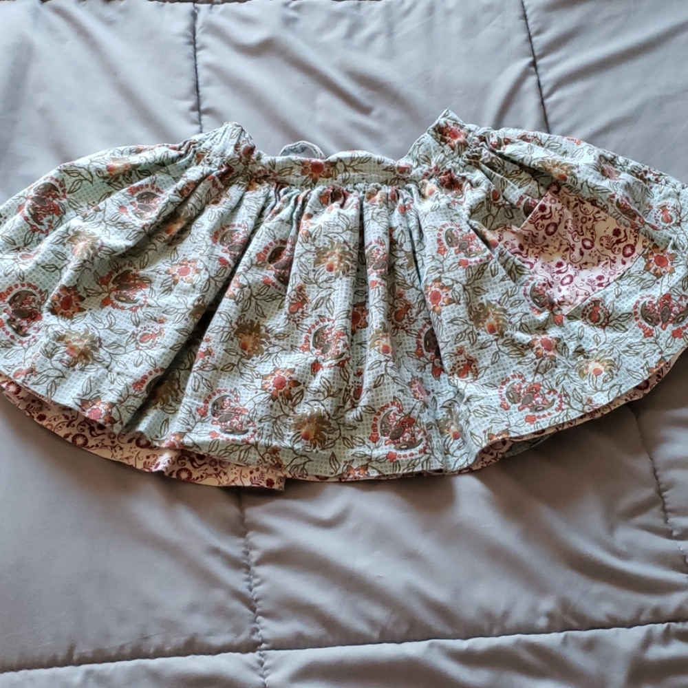 Right Bank Babies Skirt Size 4Y